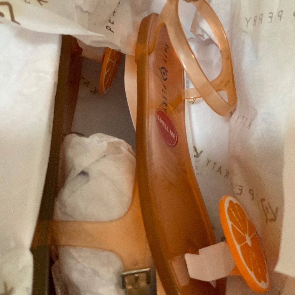 Katy Perry gel orange sandals size 9